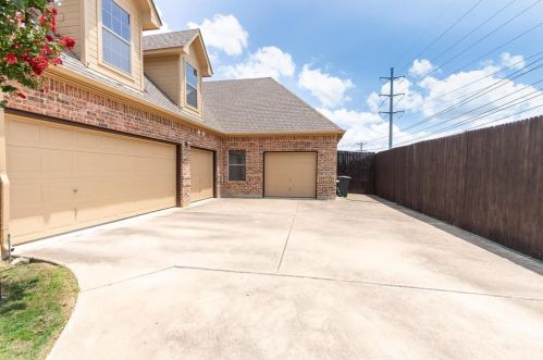 8300 Southridge Ct, Fort Worth TX  76182-8494 exterior