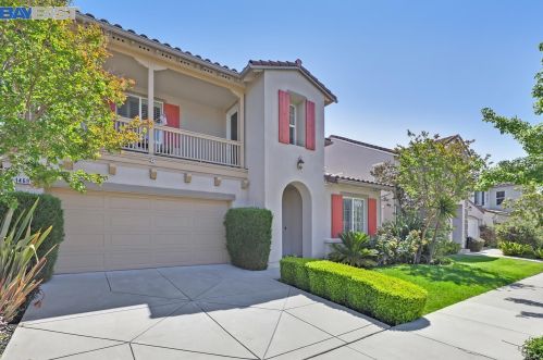 1469 Allanmere Dr, San Ramon, CA 94582-2881