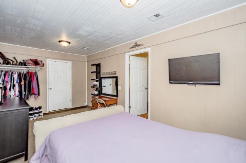 649 Lorrain St, Angleton TX 77515-3409 exterior