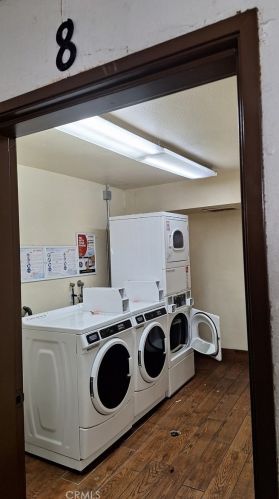 700 3rd St, Santa Ana CA  92701-5485 exterior