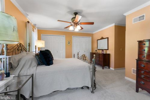 104 Cliff Ave, Lancaster PA  17602-4700 exterior