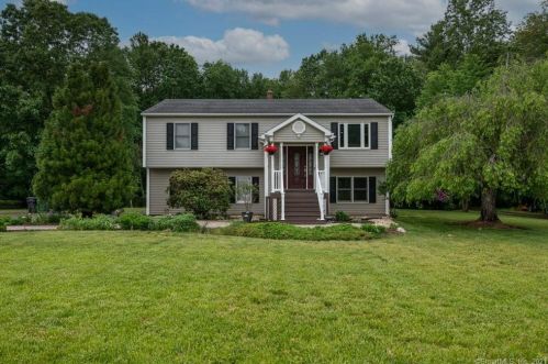 15 Abbey Ct, Cheshire, CT 06410-1536