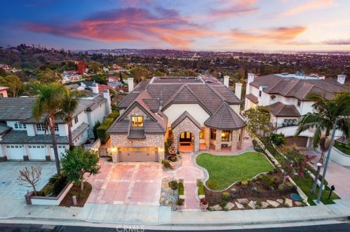 15974 Aurora Crest Dr, Whittier, CA 90605-1356
