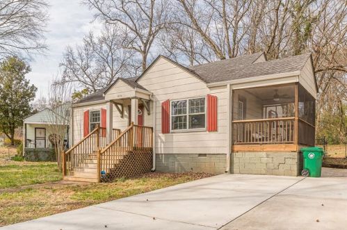 1230 Beechview Dr, Atlanta, GA 30316-2625