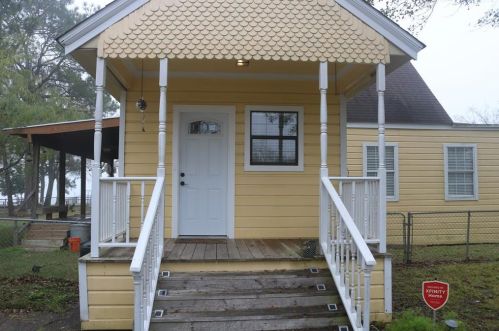 3015 Carlisle St, Morgans Point TX  77571-7019 exterior