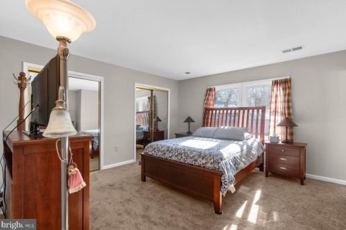 2845 Gunarette Way, Silver Spring MD 20906-1863 exterior