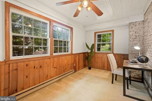 2409 Seminary Rd, Silver Spring MD 20910-1354 exterior