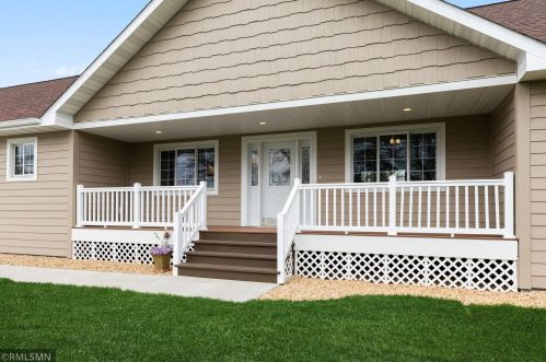 901 2nd St, Hastings, MN 55033-1309