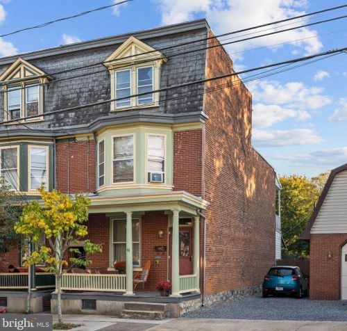 46 South St, Carlisle, PA 17013-3431
