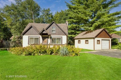 317 Northern Ct, Island Lake, IL 60042-9477