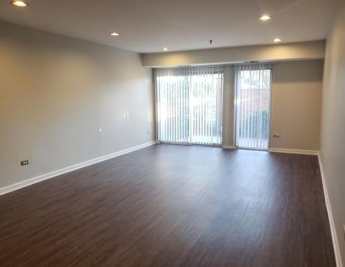 351 Kelburn Rd, Bannockburn, IL 60015-4322