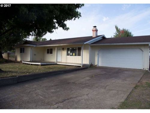 125 Cindy Ln, Grand Island, OR 97114-9402