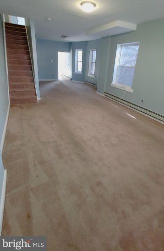 759 Stuyvesant Ave, Trenton NJ  08618-4105 exterior