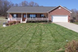 190 Mountain Crest Ln, Greenback, TN 37742-2479