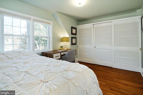 400 Strawbridge Ave, Camden NJ 08108-2001 exterior