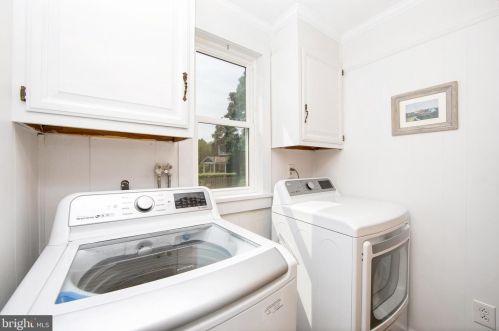 124 Fowler Ave, Haddonfield NJ  08033-1337 exterior