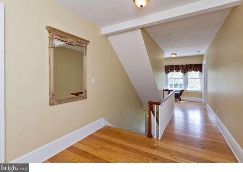 136 Mapleton Rd, Princeton NJ  08540-9600 exterior