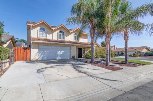 536 Pinewood Ct, Los Banos, CA 93635-2972