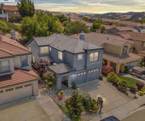 7903 Pineville Cir, Hayward, CA 94552-5340
