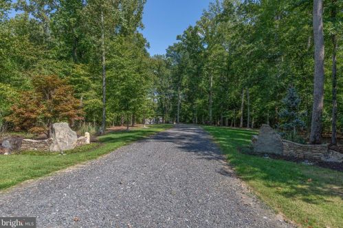 14615 Junction Ct, Fredericksburg, VA 22407-9011