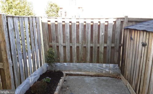 13751 Avonshire Dr, Silver Spring MD 20904-6707 exterior