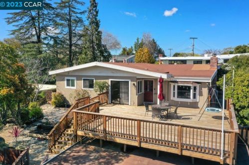 3099 Consuelo Rd, Concord CA  94519-2204 exterior