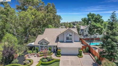 83 Mosswood Ct, Livermore, CA 94551-3963