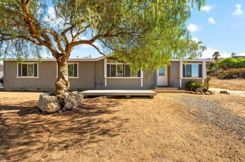 37310 Songbird Dr, Temecula, CA 92592-8196