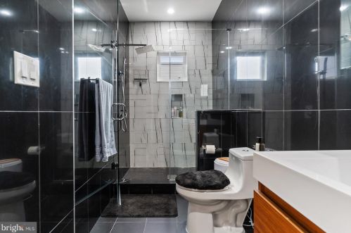 1409 30 St, Philadelphia PA 19121-1101 exterior