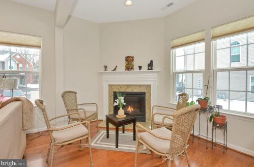 111 Sundance Dr, Trenton NJ 08619-3968 exterior