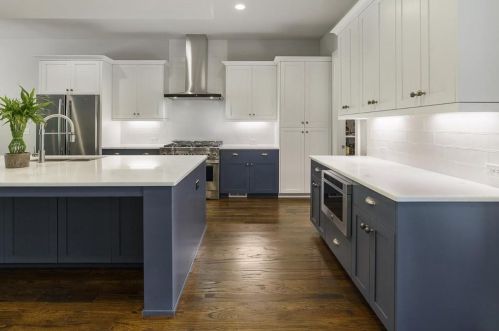 2996 Hermance Dr, Atlanta GA  30319-2735 exterior