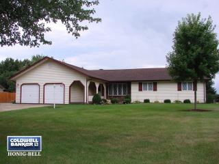 20653 Mary Dr, Romeoville, IL 60441-6546