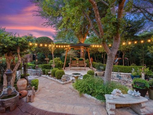 15 Butterfly Pl, Austin, TX 78738-1343