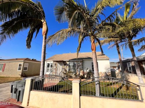 1017 King St, Oxnard, CA 93030-6903