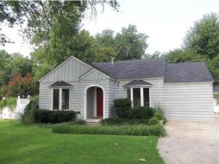 452 Pickard Ave, Norman, OK 73069-5511