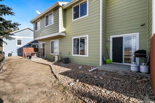 6827 Autumn Ridge Dr, Fort Collins CO  80525-6977 exterior
