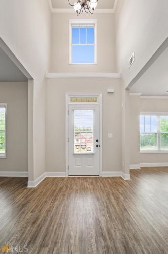 381 Homestead Cir, Forsyth, GA 31029-4053