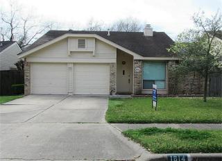 1814 Meadowlocke Ln, Sugar Land TX  77478-4134 exterior