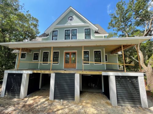 4290 Hope Plantation Dr, Johns Island, SC 29455-4103