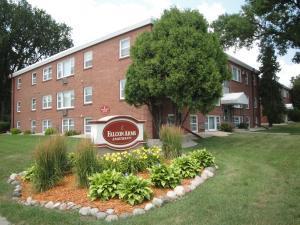 1697 Fry St, Saint Paul MN  55113-5760 exterior