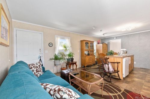 2200 37th St, Greeley CO 80620-2217 exterior