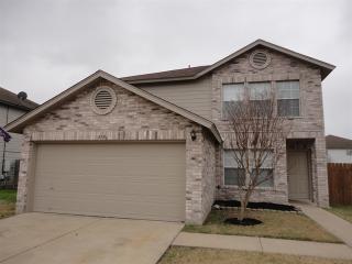 410 Fairfield Dr, Uhland TX  78640-4616 exterior