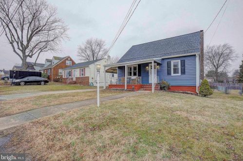 212 Lake Rd, Riviera Beach, MD 21122-3117