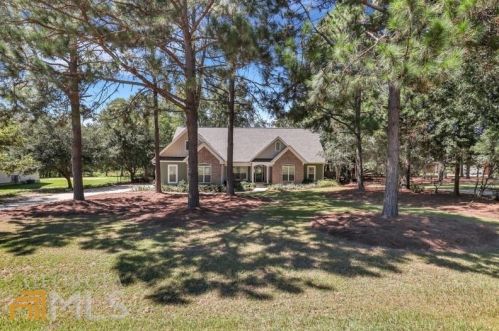 3325 Burkhalter Rd, Statesboro, GA 30458-3868