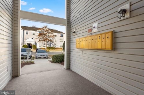 2609 Camelback Ln, Silver Spring, MD 20906-5798