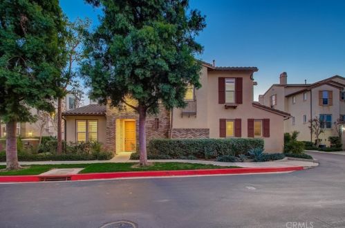 309 Tall Oak, Irvine CA  92603-0673 exterior