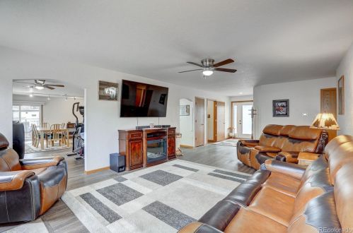 114 42nd Ave, Greeley CO  80634-1169 exterior