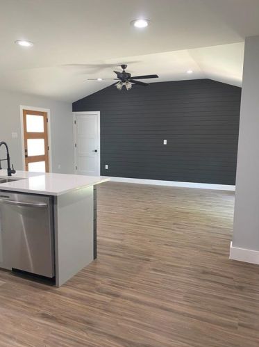 4609 Dudmar Dr, Austin, TX 78735-6914