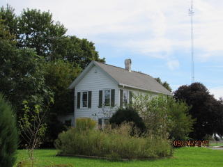 9850 Legion Rd, Plattville, IL 60560-9562