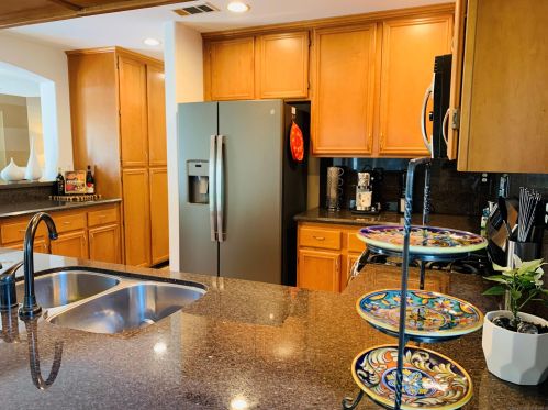 1514 Stanislaus Dr, Chula Vista CA  91913-1471 exterior